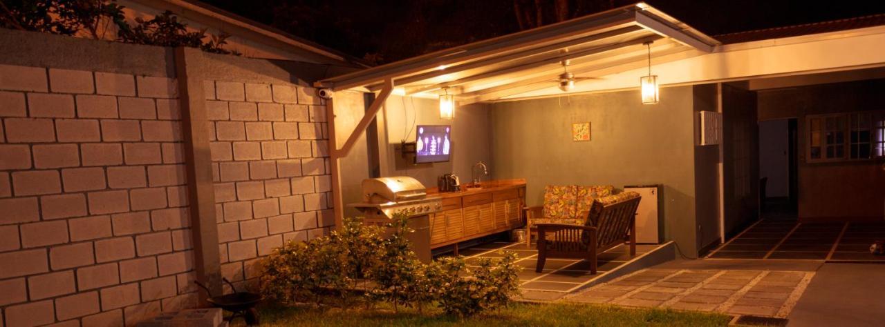 Отель Casa Luz San Isidro De El General Экстерьер фото